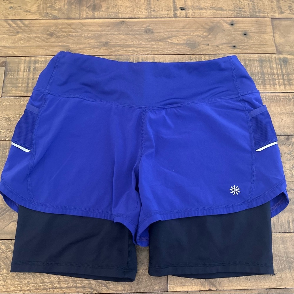 Athleta Ready Set Go 2‎ in 1 Reflective Bike Shorts - Size Small